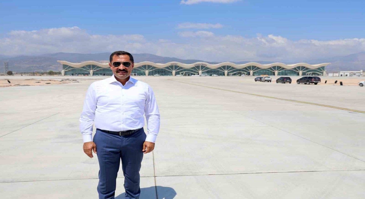 Depremde hasar alan Hatay Havalimanındaki çalışmalarla birlikte ilk yurt dışı uçuş Kıbrısa gerçekleşecek