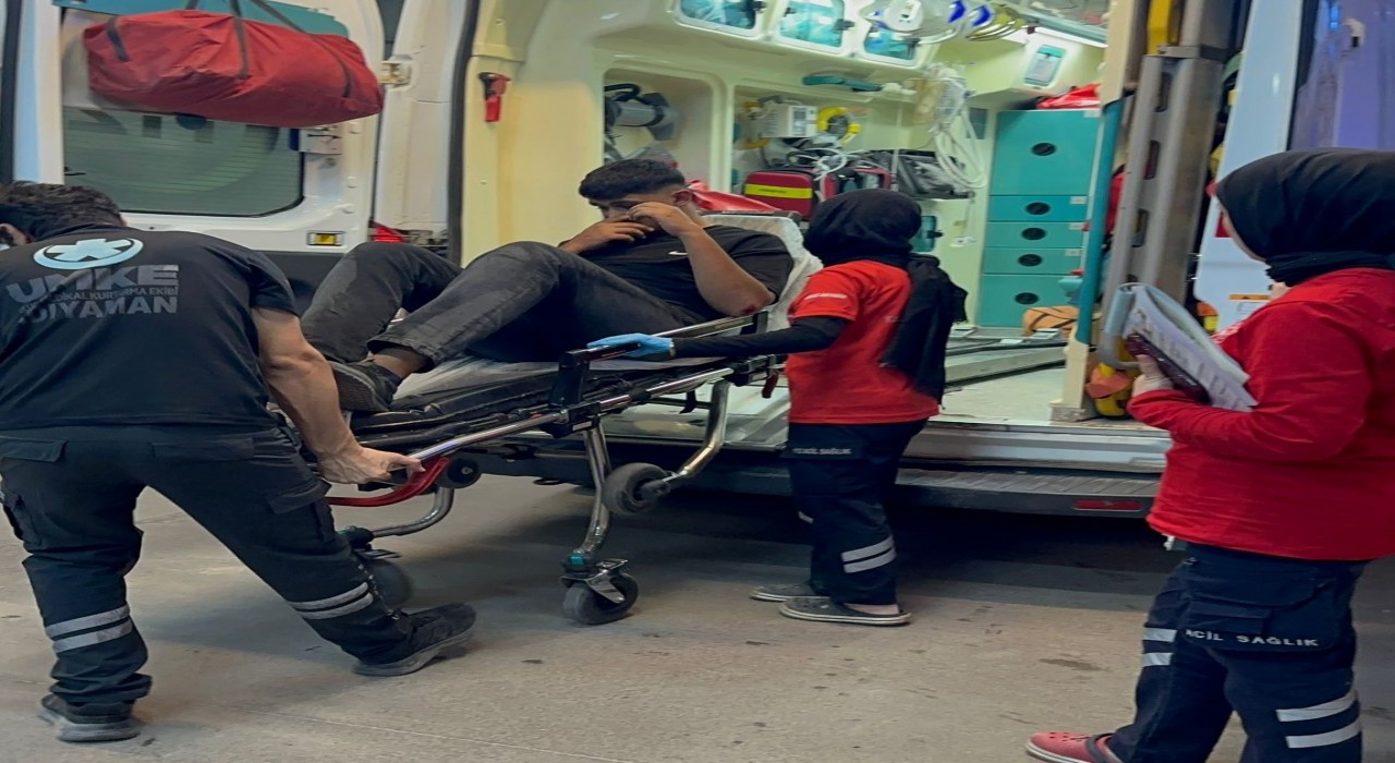 Devrilen motosikletin sürücüsü yaralandı