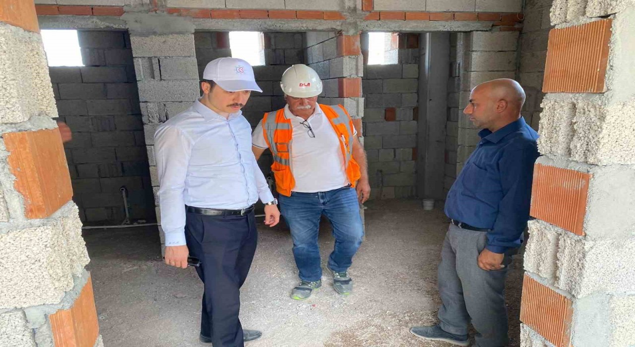 Digorda Cami yapımı devam ediyor