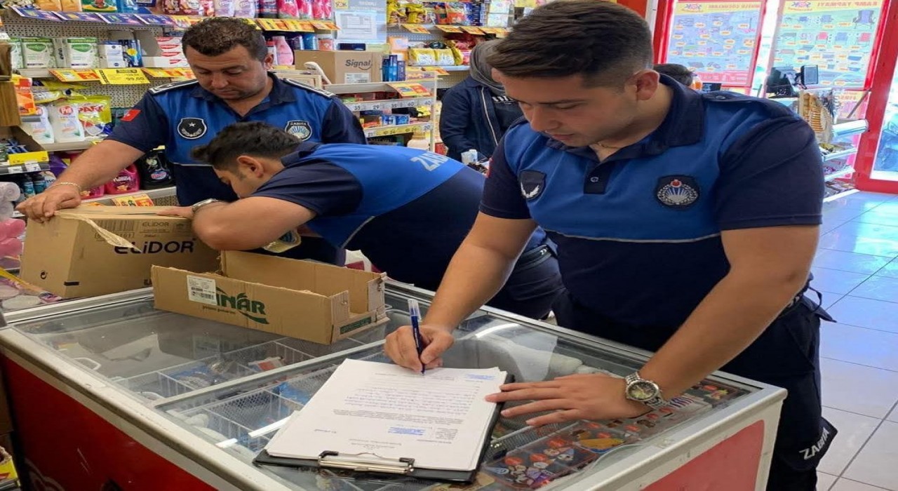 Dinarda marketlere yönelik denetim