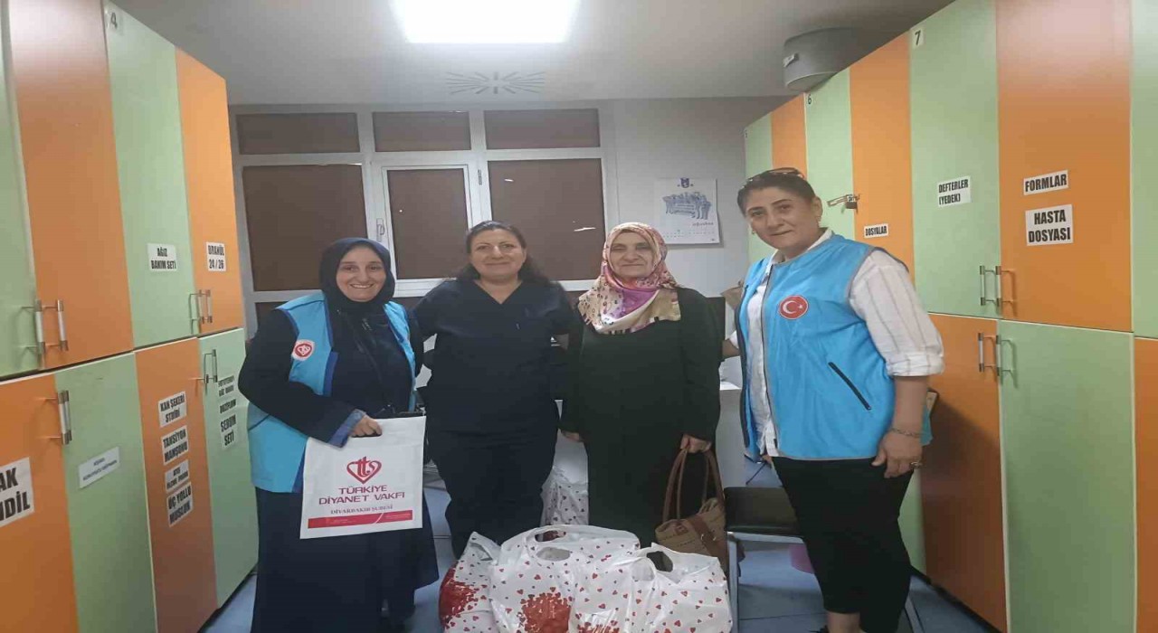 Diyarbakır Müftülüğünden yenidoğan bebeklere hediye paketi