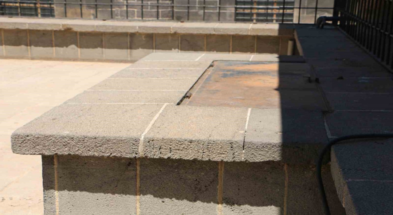 Diyarbakır Ulu Camide Roma Dönemine ait aktif su sarnıcı görüntülendi