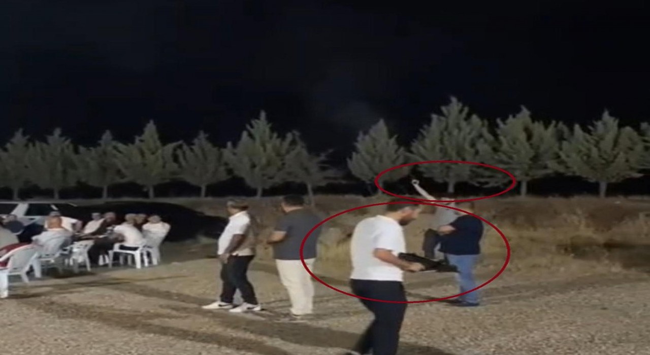 Diyarbakırda bir kınada eline silahı alan havaya doğru mermi yağdırdı
