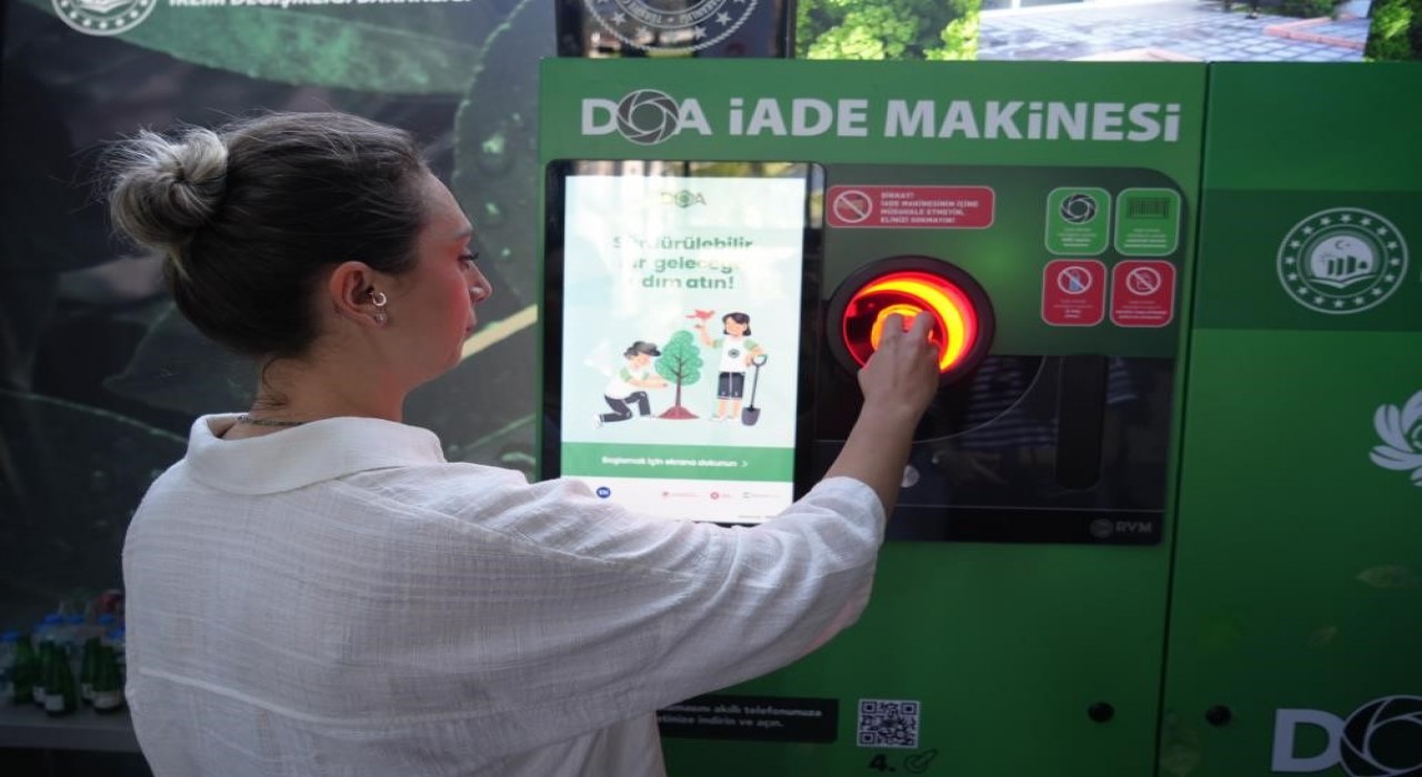 DOA makineleri Samsunda 49 binden fazla içecek ambalajı topladı