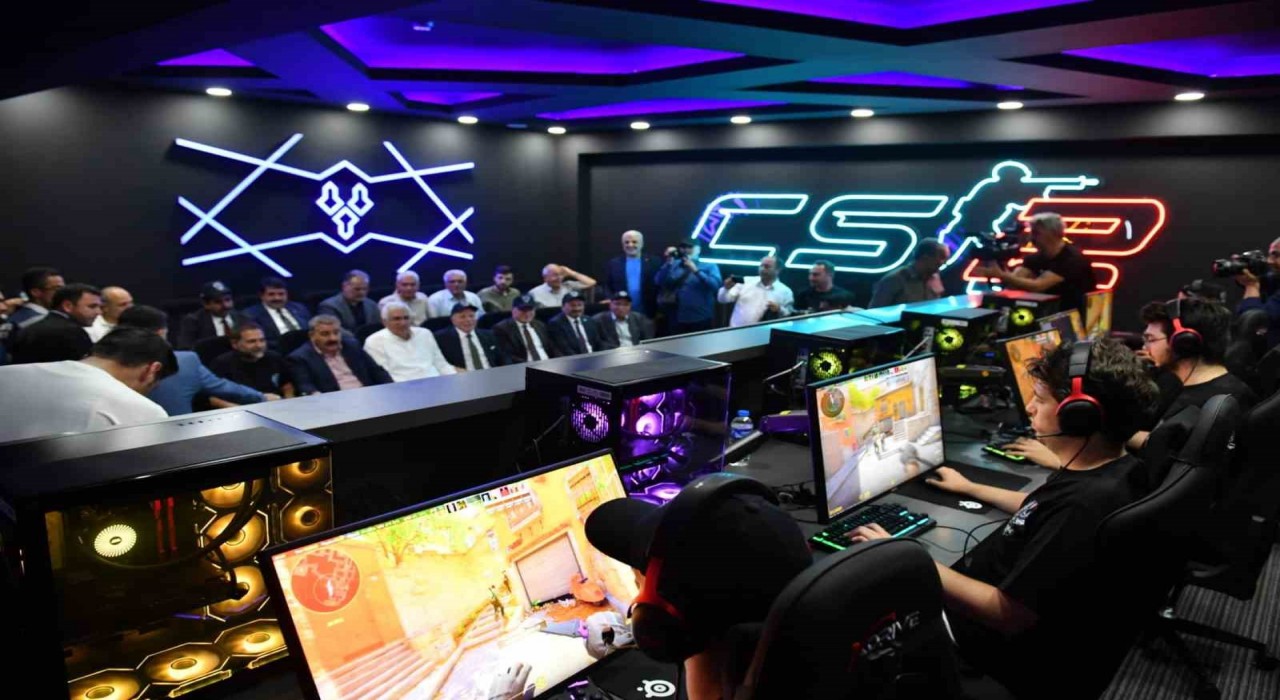 Doğu Anadolu Bölgesinin ilk ve tek Espor Akademisi Erzurumda açıldı