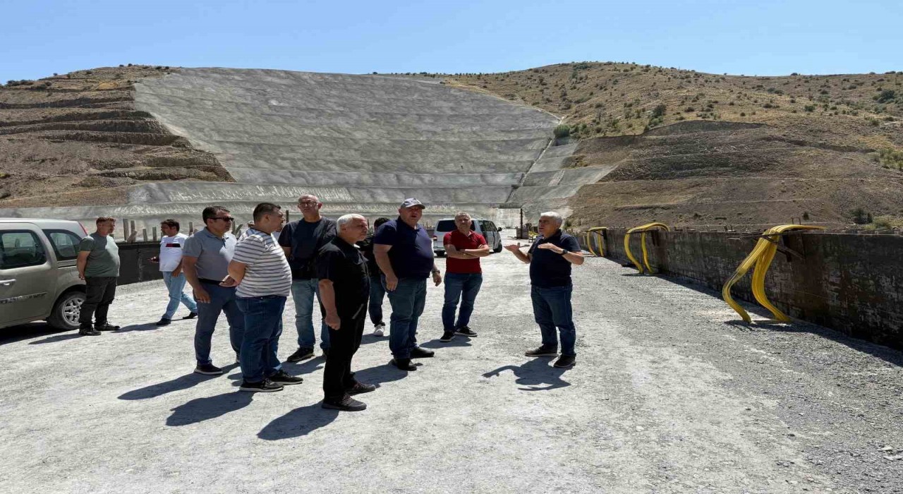 DSİ 18. Bölge Müdürü Erkan, Başören Tekke Kavaklı Barajında incelemelerde bulundu