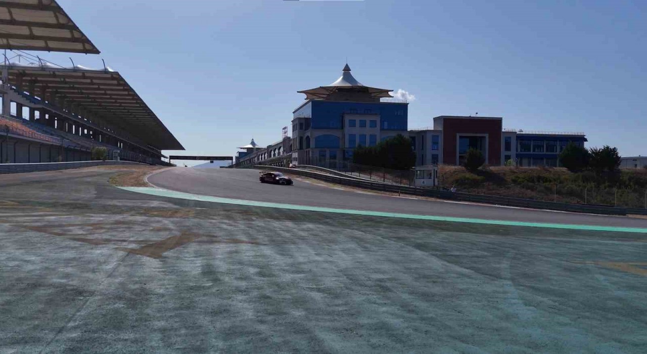 Dünya Rallikros Şampiyonası 2025 Finali İstanbul Parkta çifte yarışla tamamlanacak