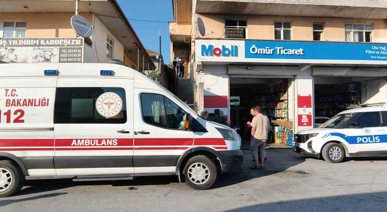 Düzcede bir kişi evinde ölü bulundu