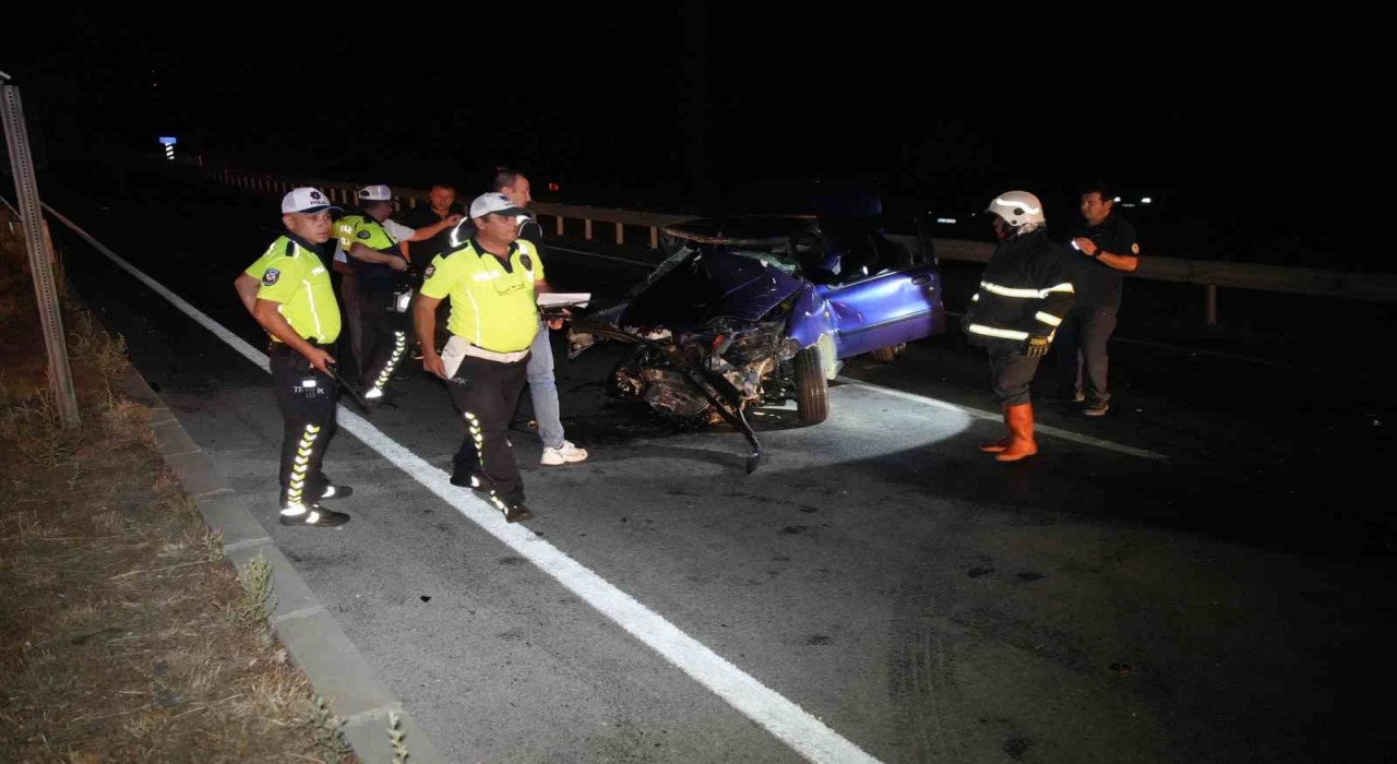 Edirnedeki kazada ağır yaralı sürücü hayatını kaybetti