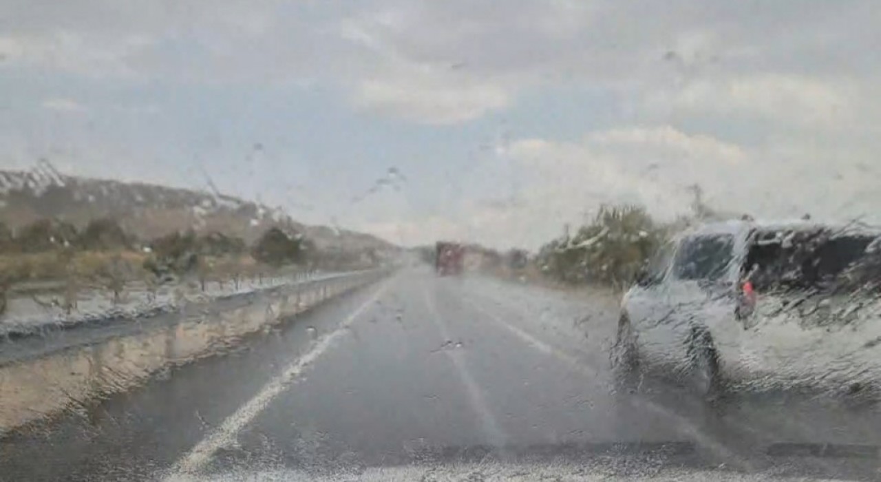 Edirnedeki orman yangınında imdada yağmur yetişti