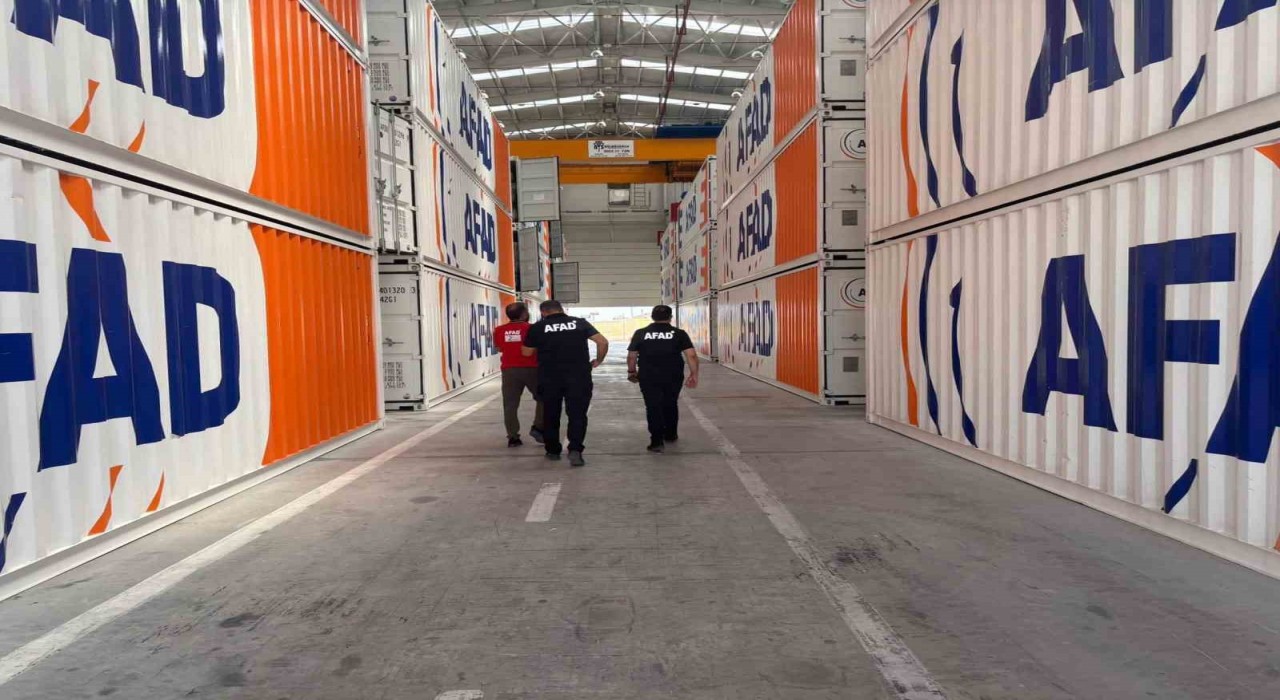 Elazığ AFAD lojistik deposunda inceleme