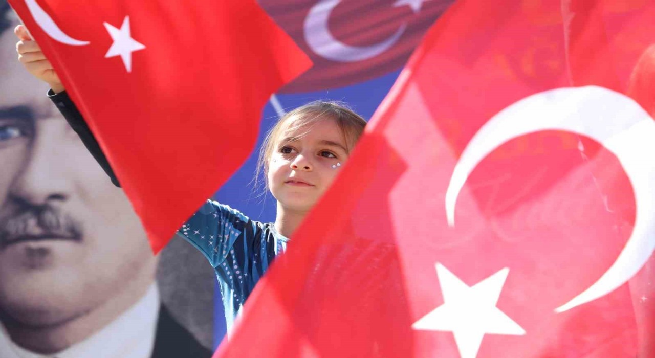 Elazığda 30 Ağustos Zafer Bayramı coşkusu