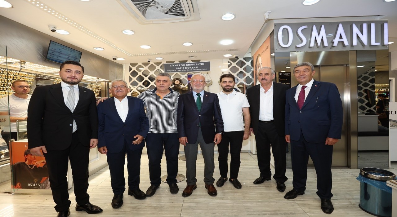 Elitaş ve Büyükkılıç, Kazancılar Çarşısını ziyaret etti