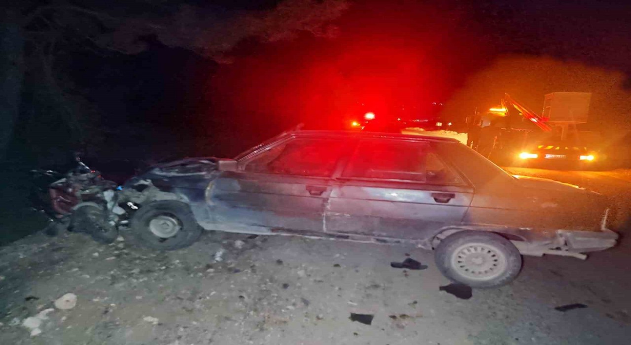 Emette otomobille elektrikli bisiklet çarpıştı: 1 ölü