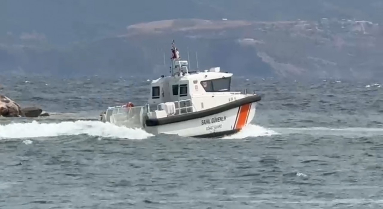 Erdek açıklarında ceset çıkarma çalışmaları sürüyor