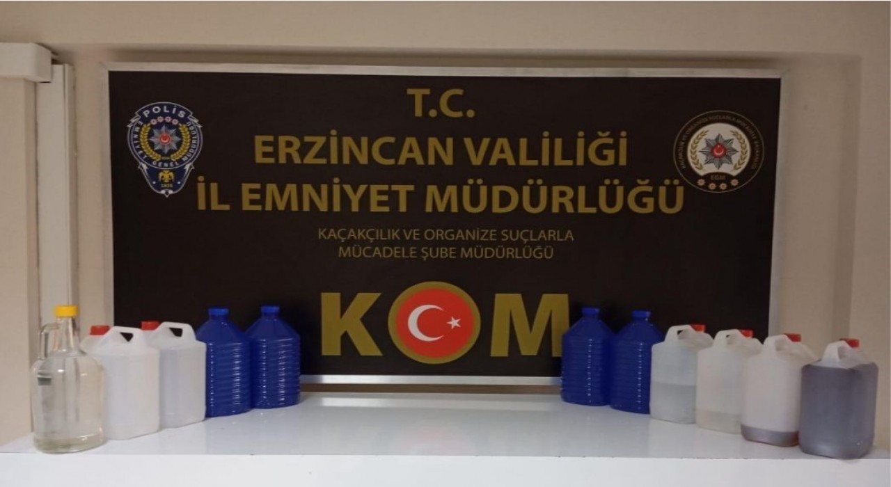 Erzincanda 42 litre kaçak içki ele geçirildi