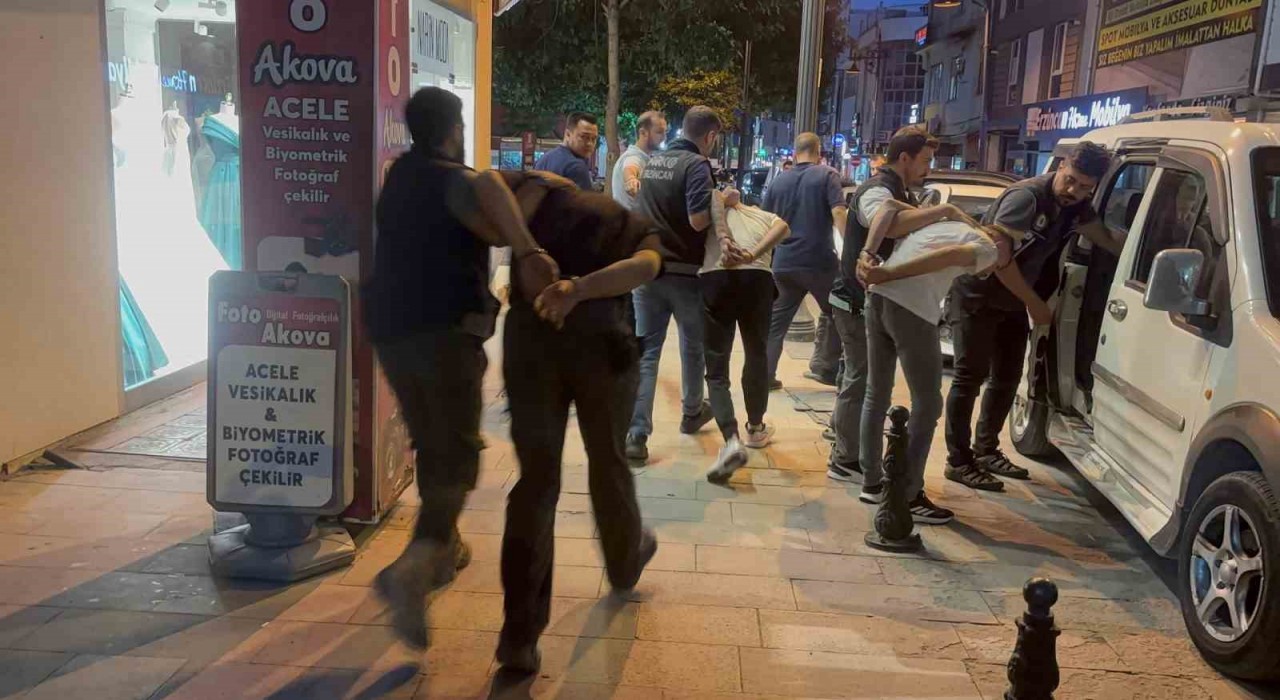 Erzincanda uyuşturucu operasyonuna vatandaşlardan alkışlı destek