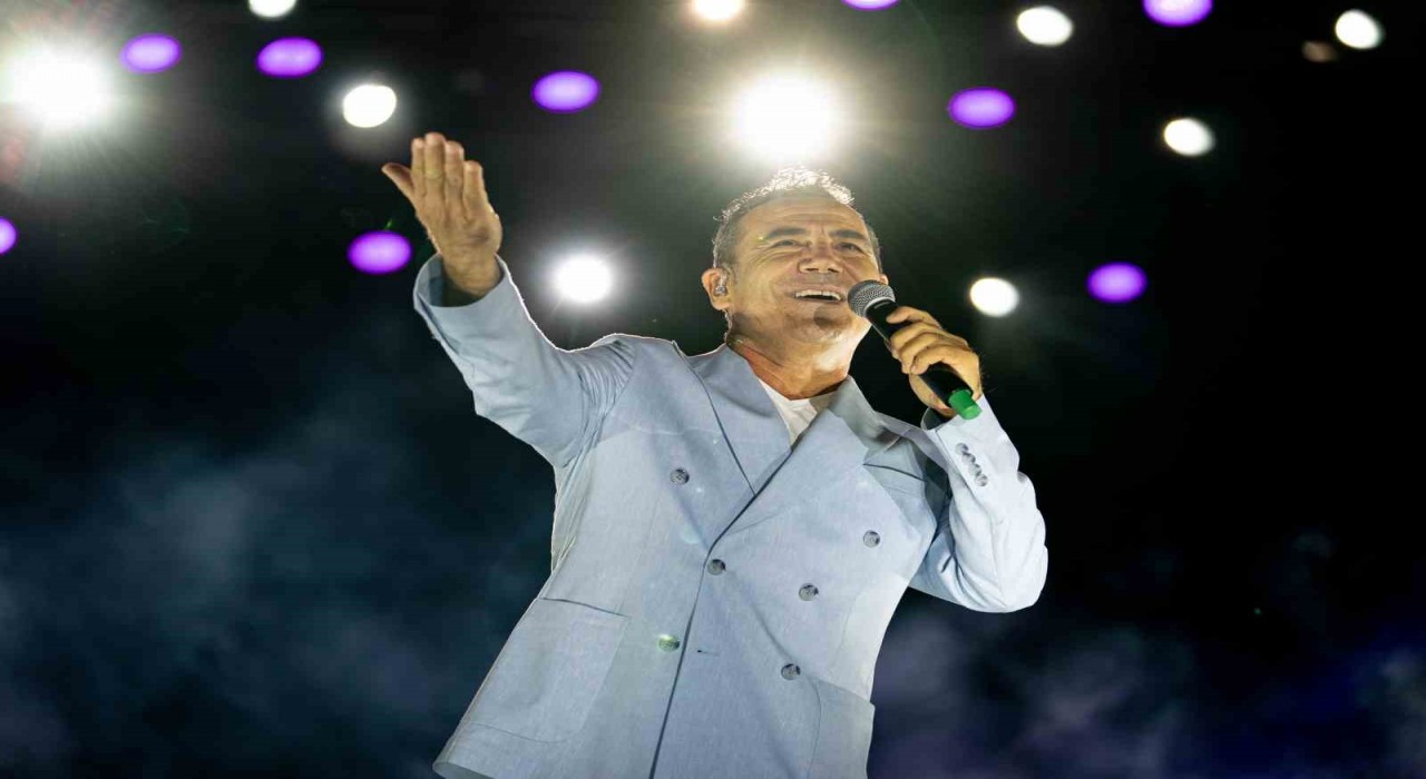 Erzurumda Ferhat Göçer coşkusu