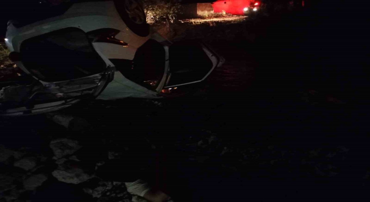 Erzurumda otomobil nehre uçtu: 1 ölü, 1 yaralı, 1 kayıp