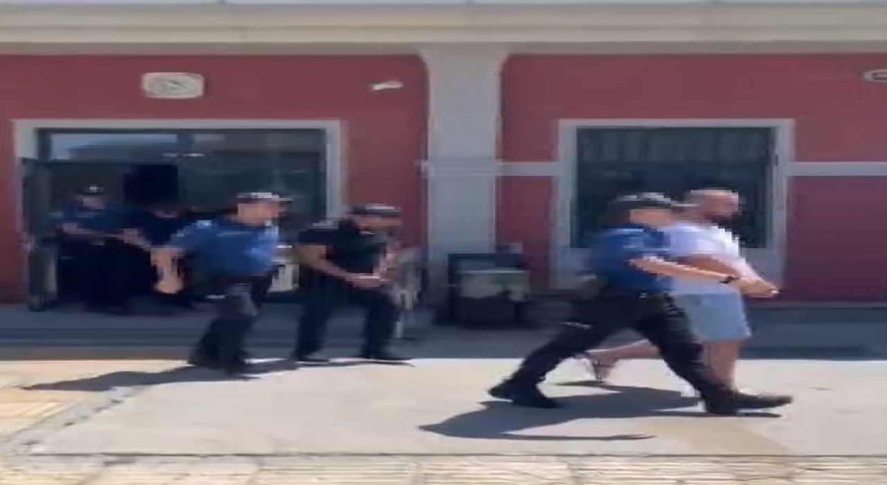 Esenyurtta polise saldıran şahıslar tutuklandı