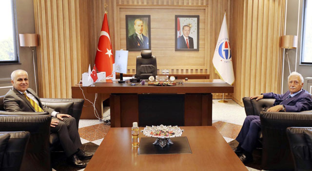 Eski Bakan’dan GAÜN Rektörü Prof. Dr. Doğan’a Ziyaret