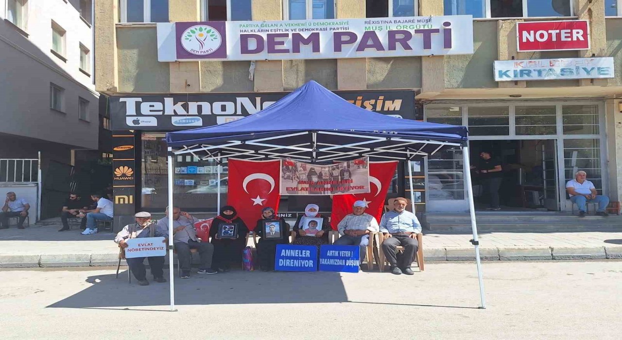 Evlat nöbetinde umutlar Terörsüz Türkiye ile arttı