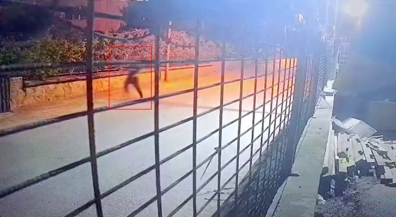 Eyüpsultanda silahla taksiciyi öldüren şüpheli kamerada