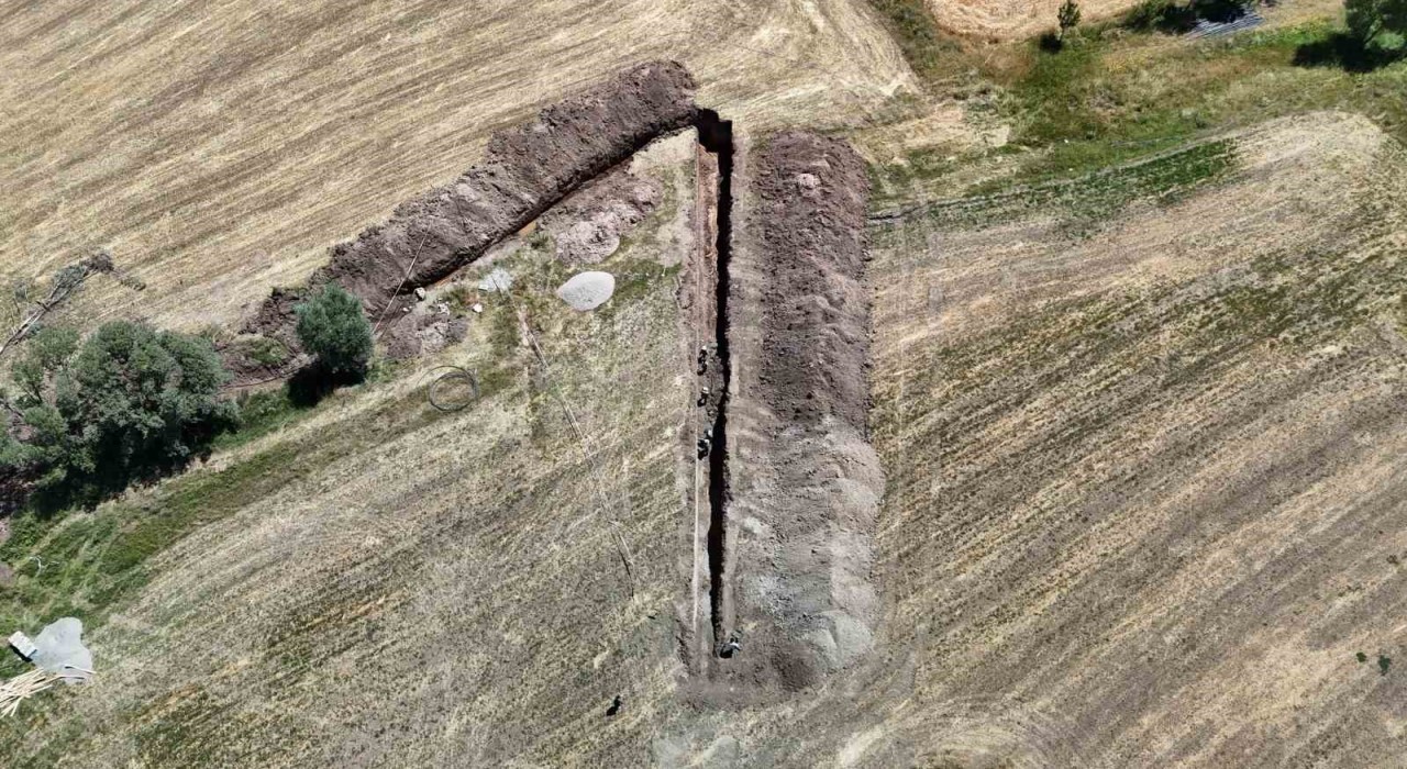 Fay hattı incelerken su buldu, yaptırdığı çeşmeye vefat eden kızının ismini verdi