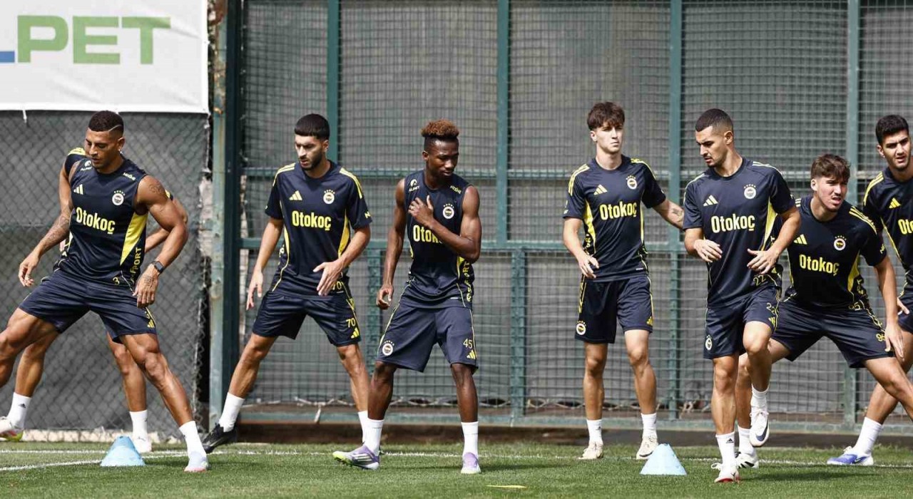 Fenerbahçede Gençlerbirliği maçının hazırlıkları başladı