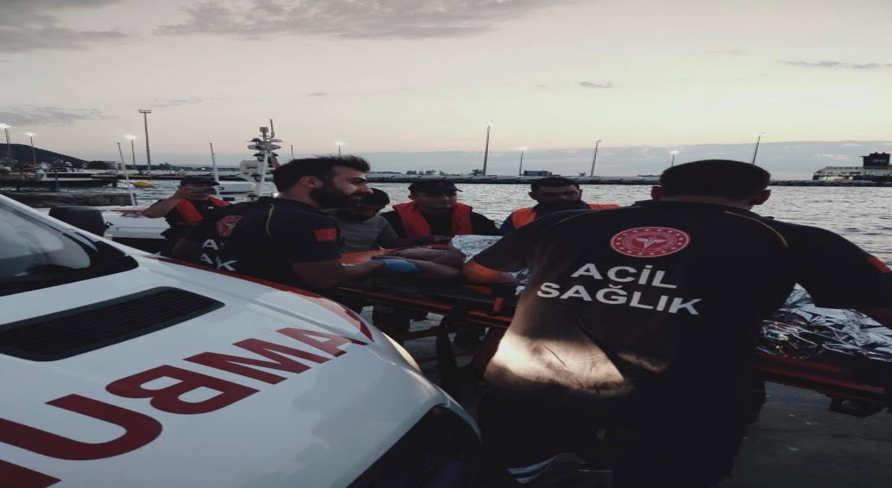 Feribottan denize atlayan kadın kurtarıldı