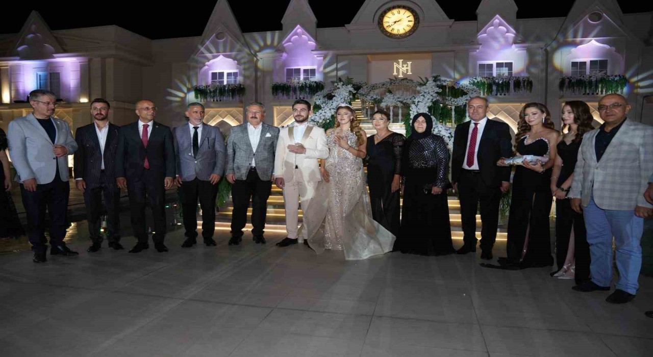 Gazeteci Azim Denizin mutlu günü