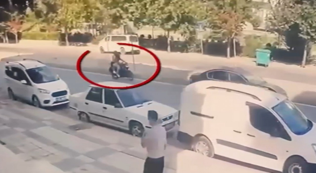 Gaziantepte 1 kişinin hayatını kaybettiği silahlı saldırı kamerada