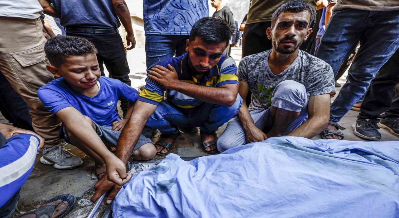 Gazze Saldırılarında Can Kaybı 61 Bini Aştı