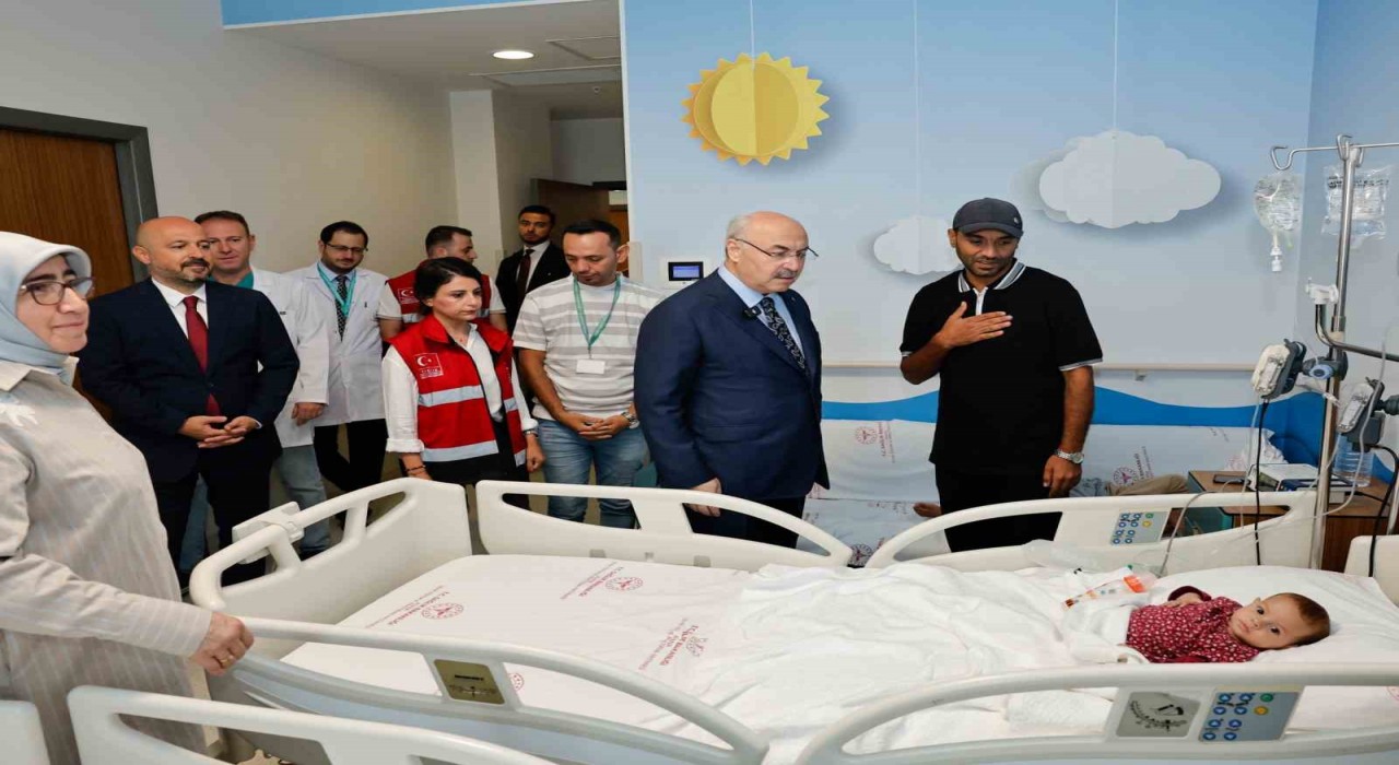 Gazzeden gelen yaralılar Adanada şifa buluyor