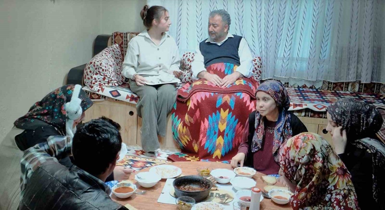 Gediz Kız Anadolu İmam Hatip Lisesinin kısa filmi büyük başarıya imza attı