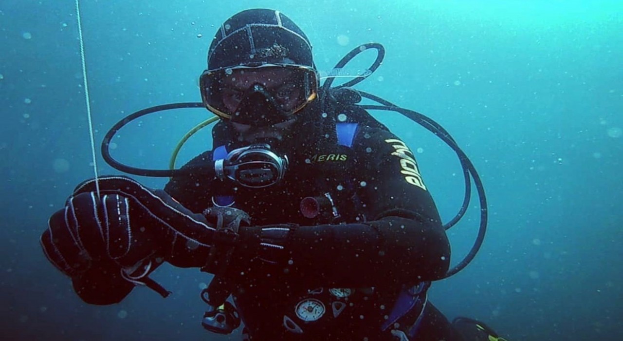 Genç dalgıç temizlik çalışması için girdiği suda hayatını kaybetti