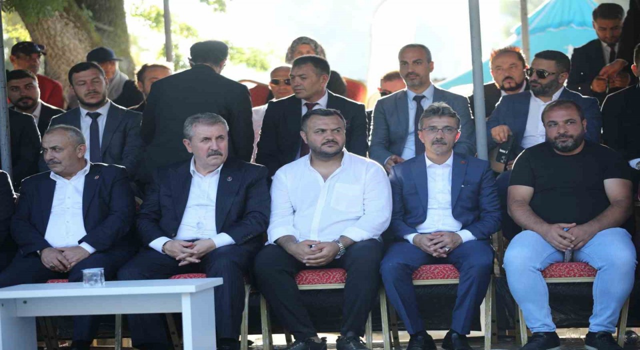 Genel Başkan Desticiden Erenler vurgusu