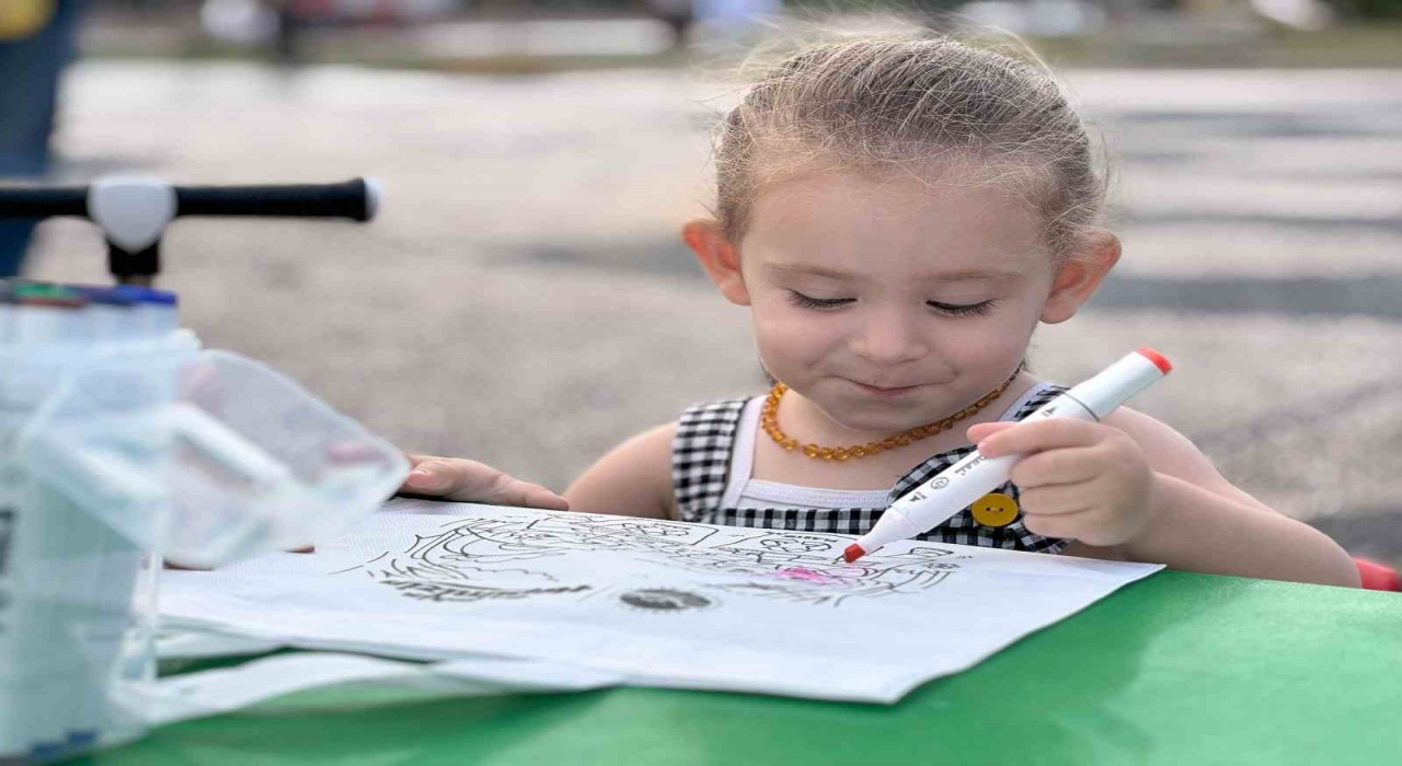 Gezgin Çocuk Atölyesi 11 ilçede 12 bin çocuğa ulaştı