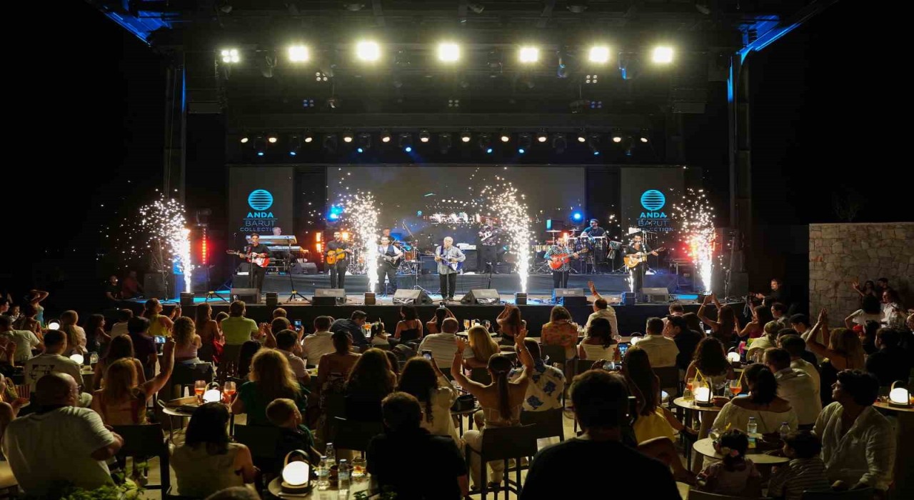 Gipsy Kings by Andre Reyes ve ASH, Didimde sahne aldı