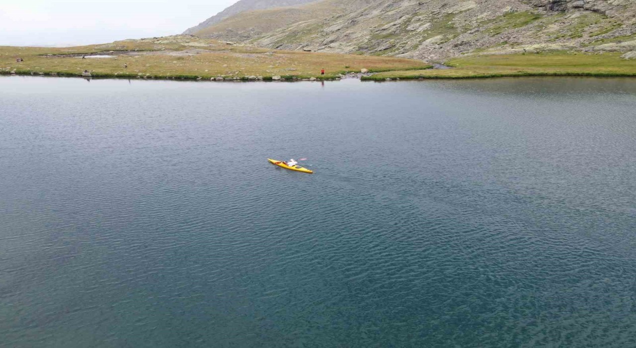 Gümüşhanenin zirvesinde doğa ve spor buluştu