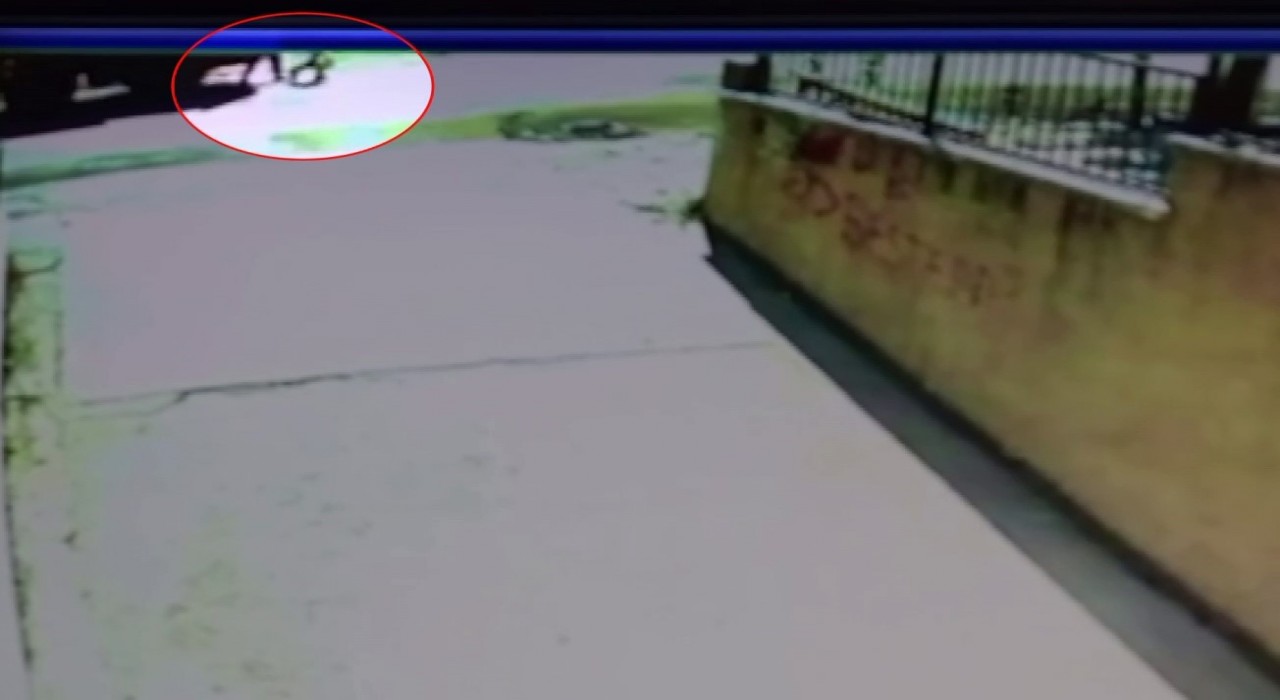 Hafriyat kamyonunun üzerinden geçtiği 2 kişi hayatını kaybetti