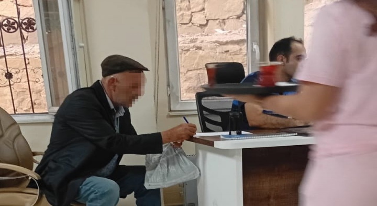 Hakkaride yakalanan dilenci il dışına çıkartıldı