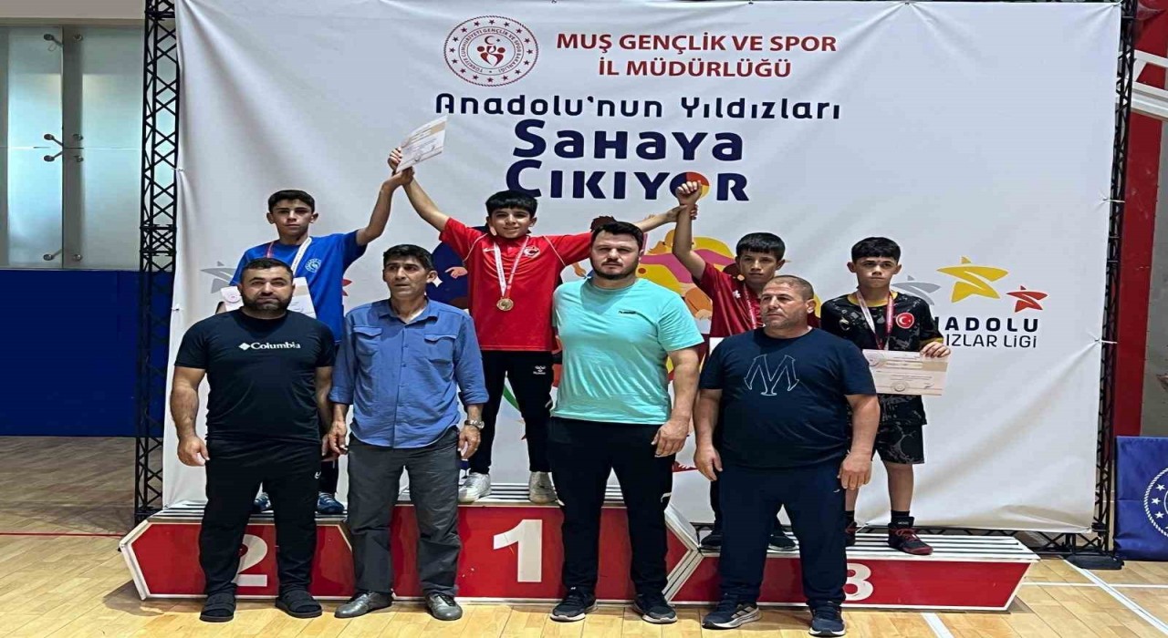 Hakkarili sporculardan büyük başarı