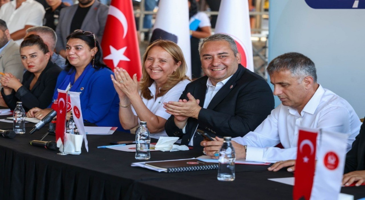 Halk meclisi Ufuktepe Pazar Alanında kuruldu