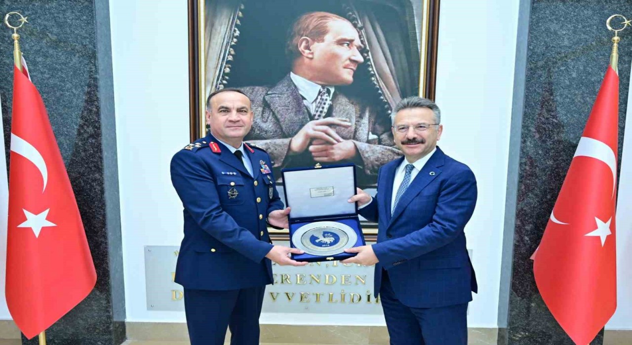 Hava Korgeneral Rafet Dalkırandan Vali Aksoya ziyaret