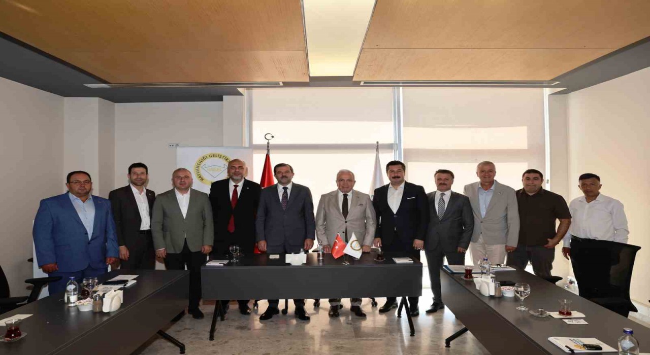 Hayvancılığın gelişmesi için sağlam adımlar atılıyor