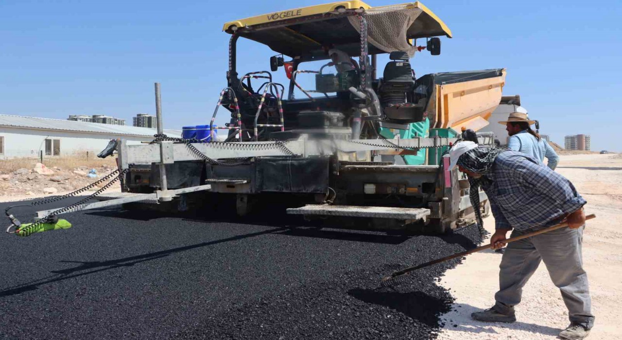 Hızla yapılaşan Karaköprüde ulaşımı güçleniyor