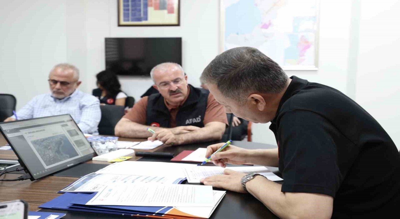 İçişleri Bakanı Ali Yerlikaya, Çanakkale AFAD İl Müdürlüğünde
