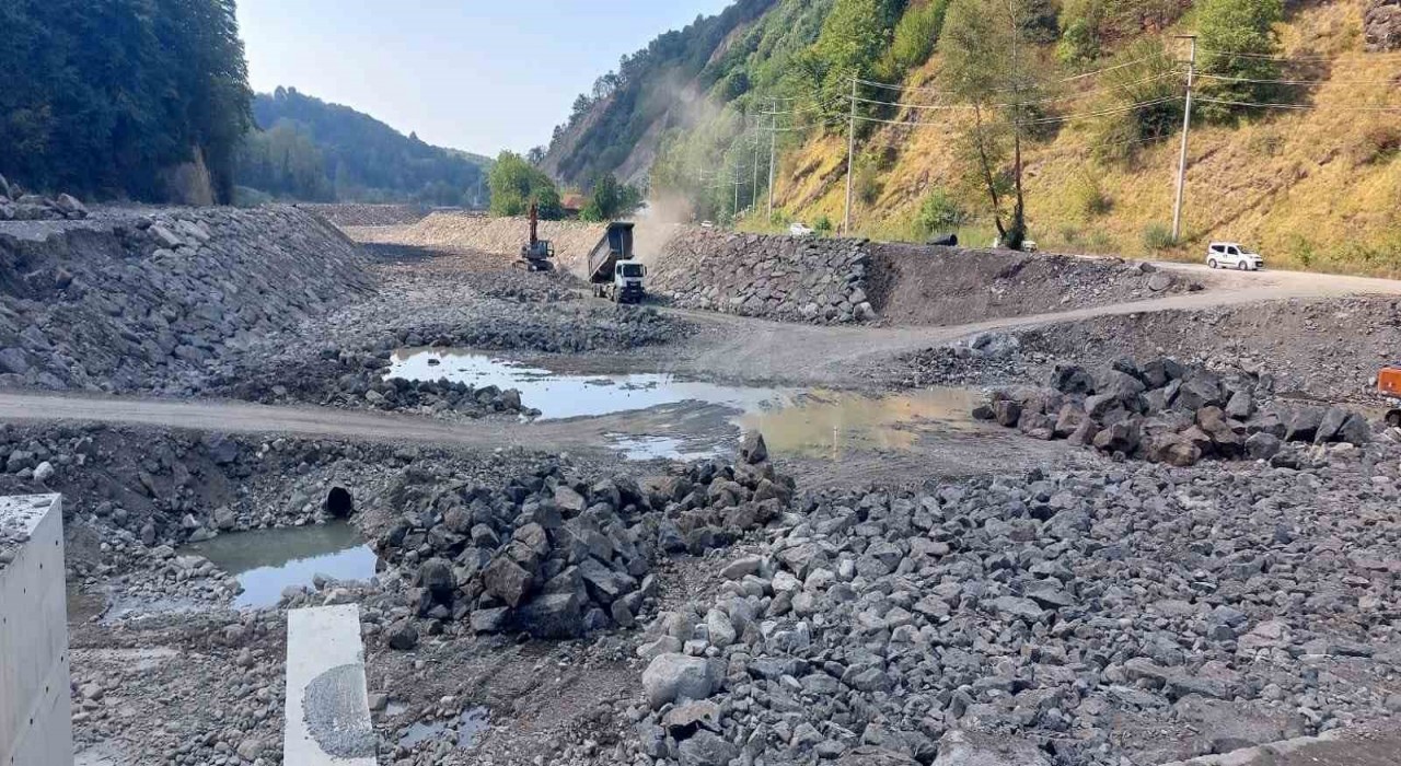 İçme suyu kaynakları Uğur suyu ve Bıçkı deresi kuruyor