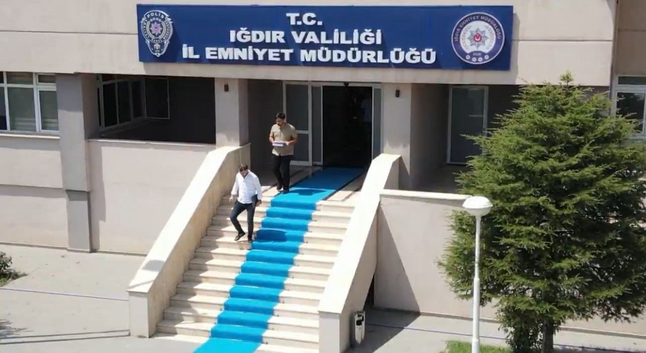 Iğdırda 2 yabancı uyruklu kaçak göçmen yakalandı